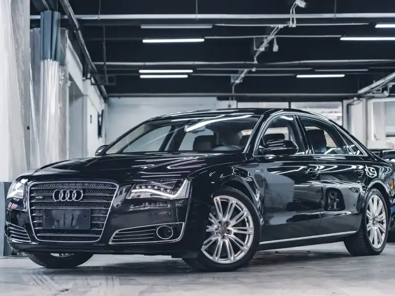 Audi A8, 2013
