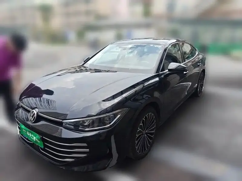 Volkswagen Passat, 2025
