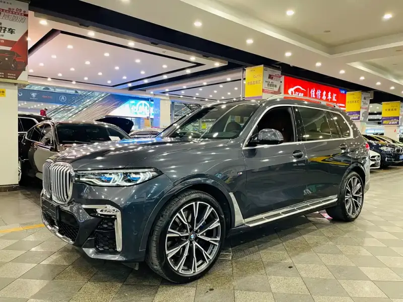 BMW X7, 2020