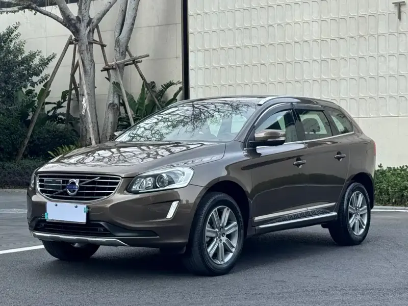 Volvo XC60, 2016 — фото 1