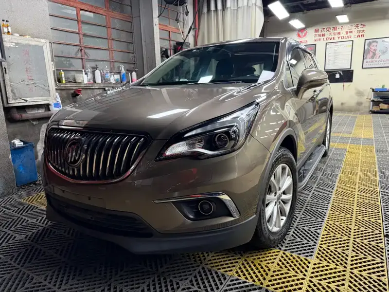 Buick Envision Plus, 2017
