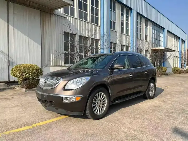Buick Enclave, 2011