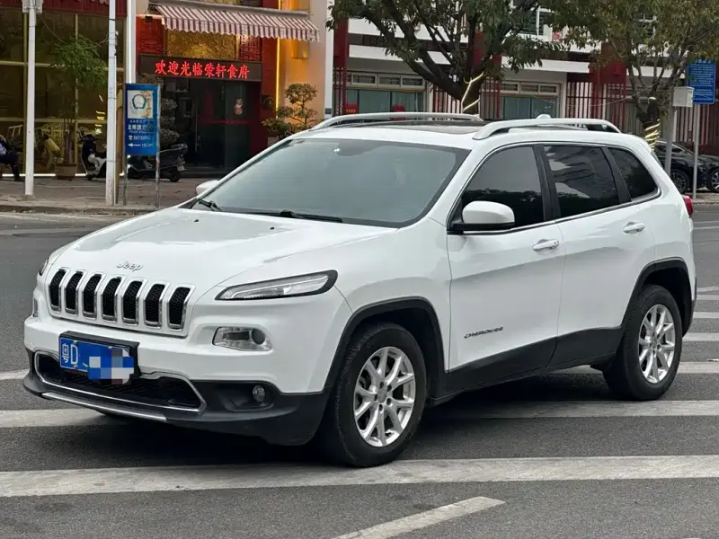 Jeep Cherokee, 2017