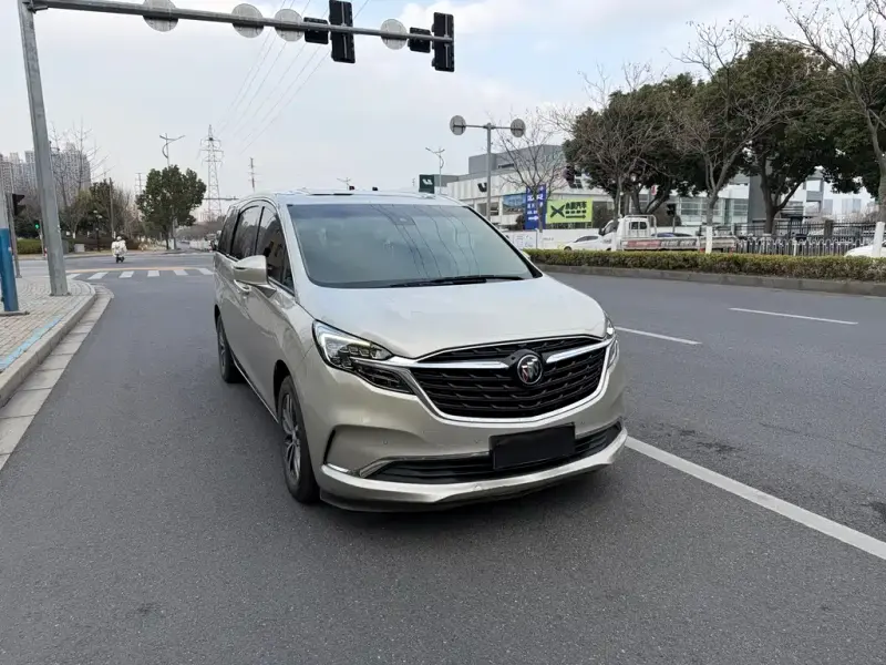 Buick GL8, 2020