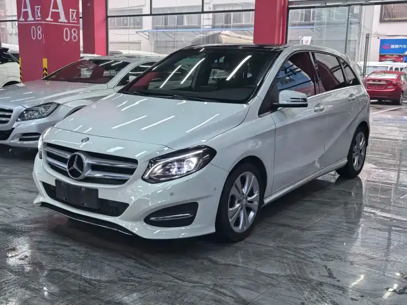 Mercedes-Benz B-Class, 2015 — фото 1