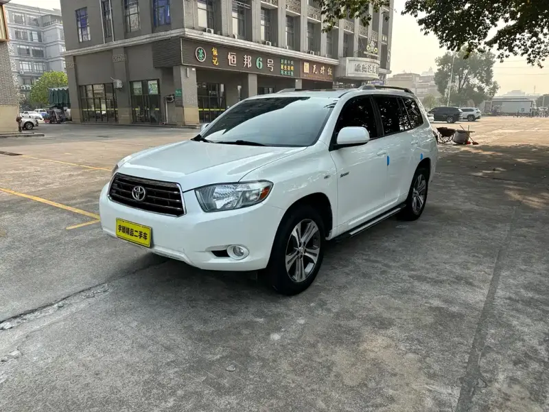 Toyota Highlander, 2011