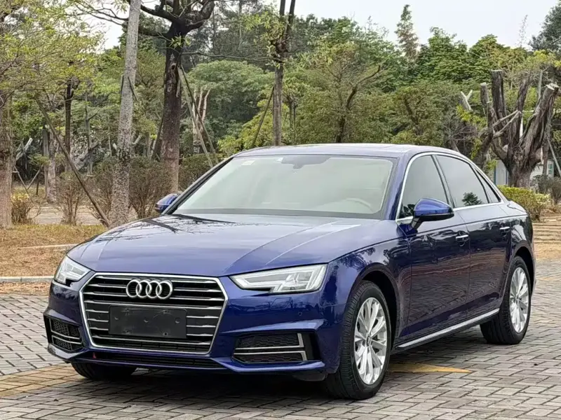 Audi A4L, 2019