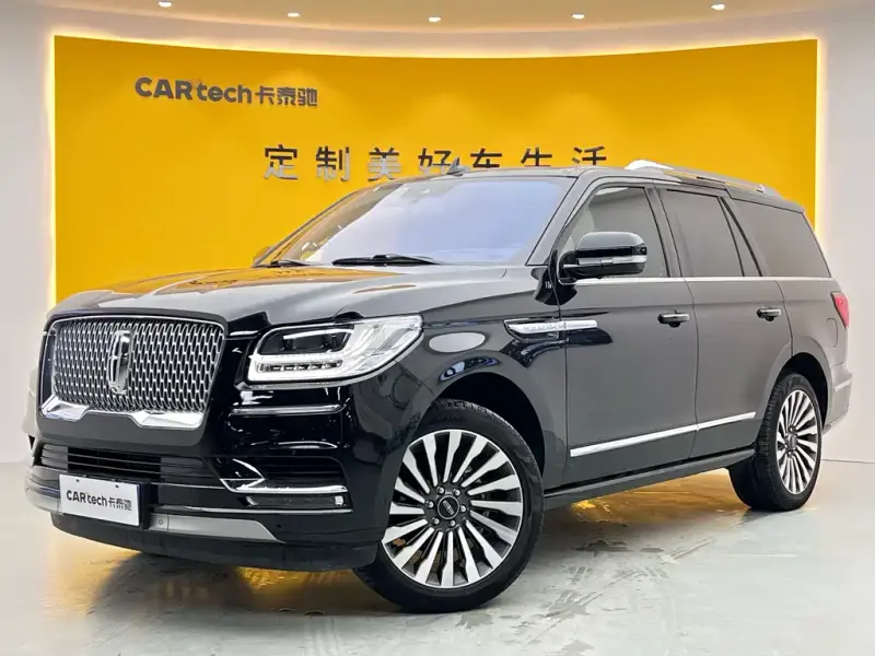 Lincoln Navigator, 2021 — фото 1