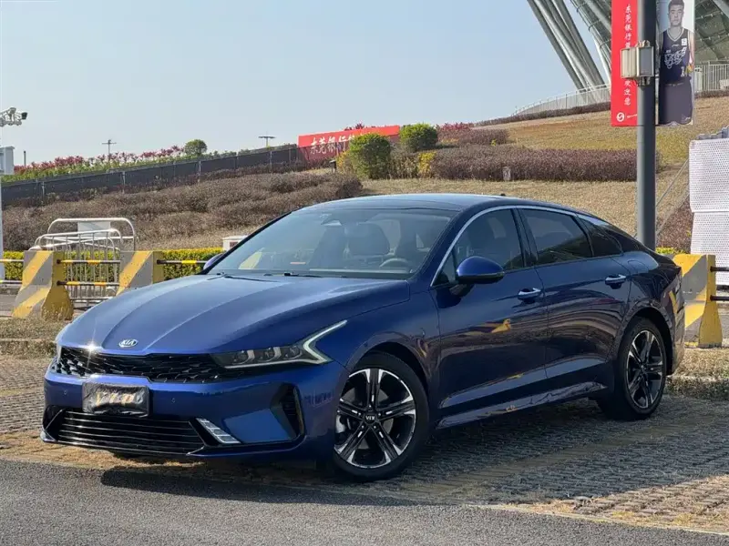 Kia K5, 2020