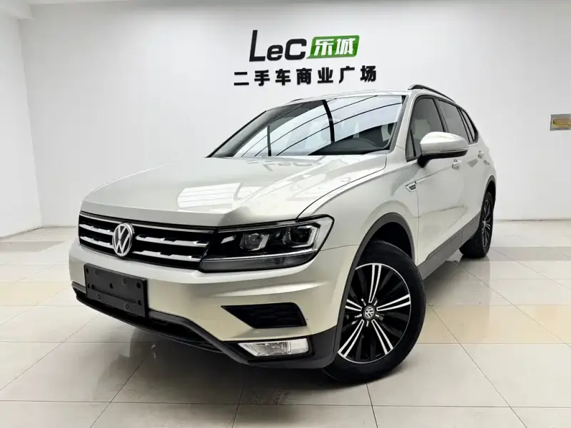Volkswagen Tiguan L, 2020