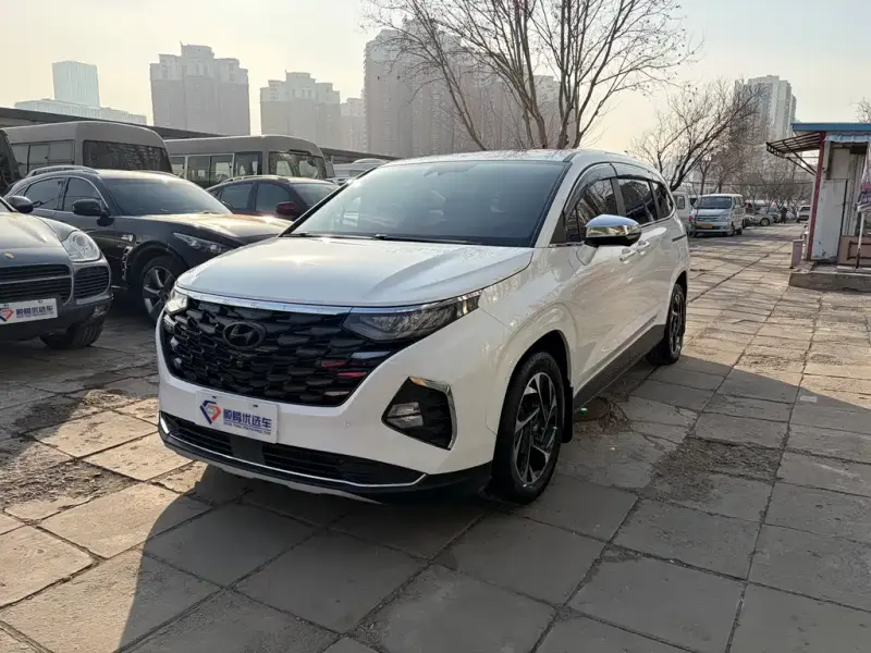 Hyundai Custo, 2022
