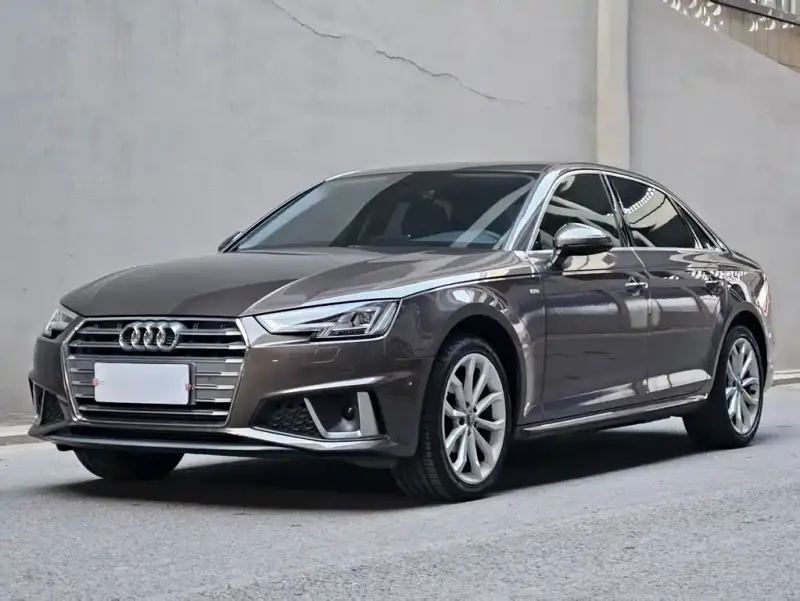 Audi A4L, 2019