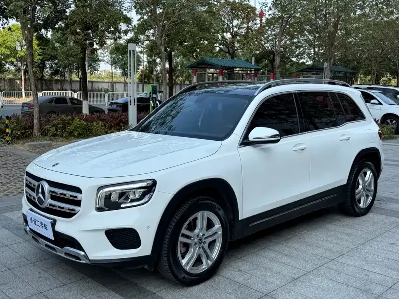 Mercedes-Benz GLB, 2023