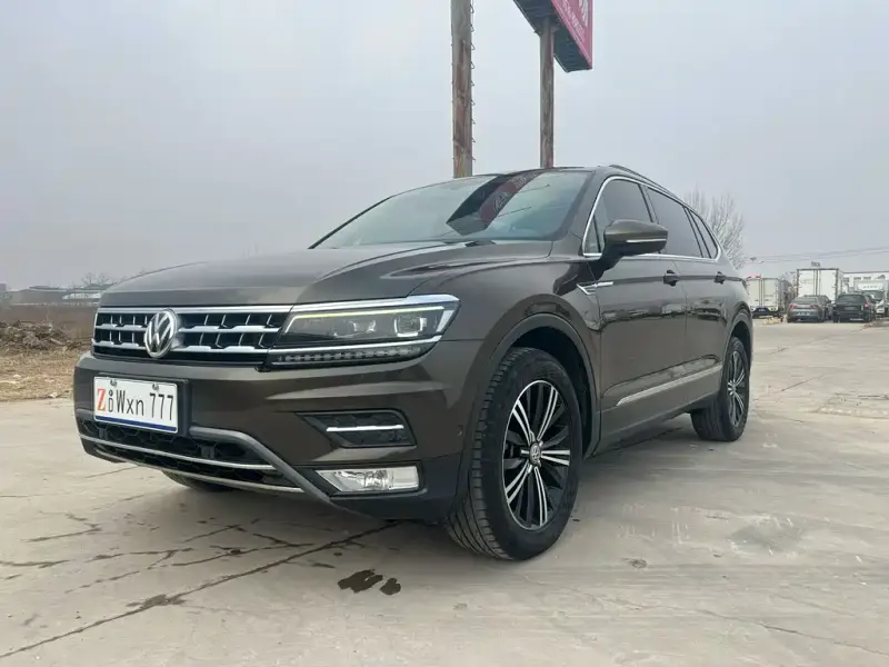 Volkswagen Tiguan L, 2018