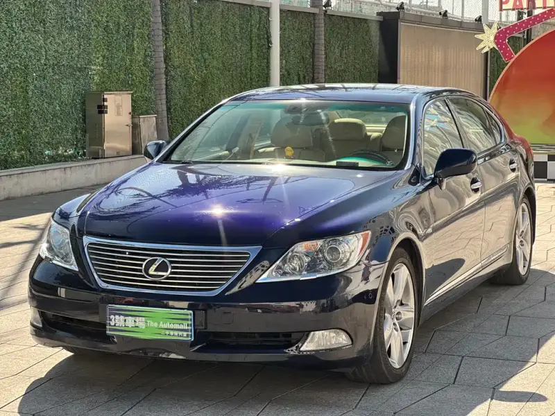 Lexus LS, 2007