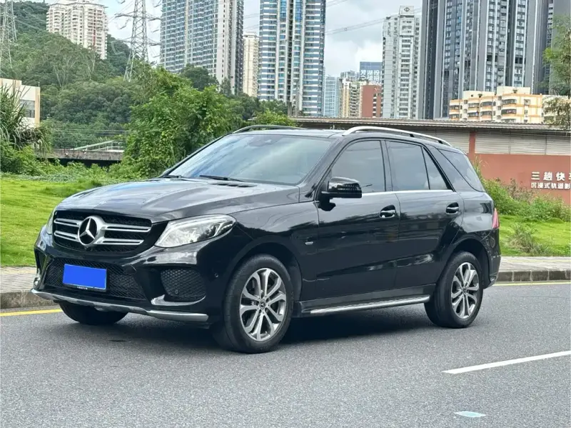Mercedes-Benz GLE, 2018 — фото 1