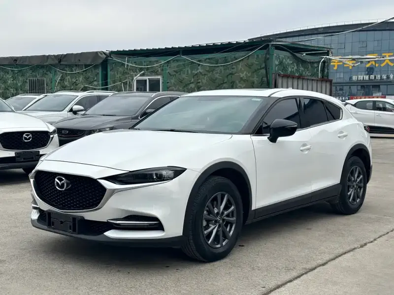 Mazda CX-4, 2023