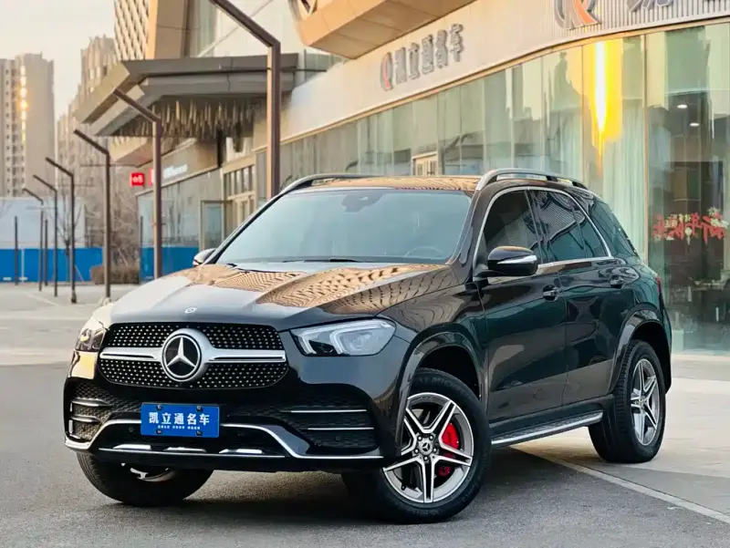 Mercedes-Benz GLE, 2021 — фото 1