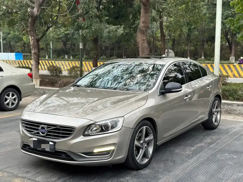 Volvo S60, 2014