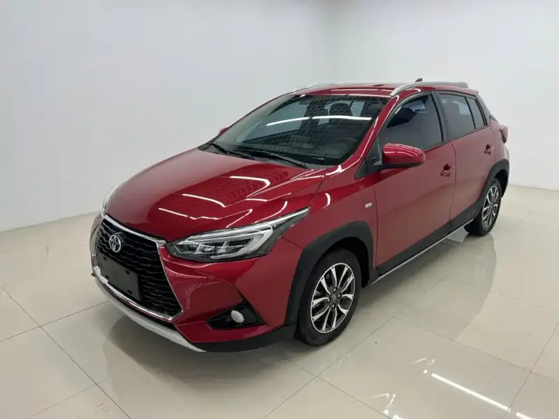 Toyota Yaris L, 2022 — фото 1