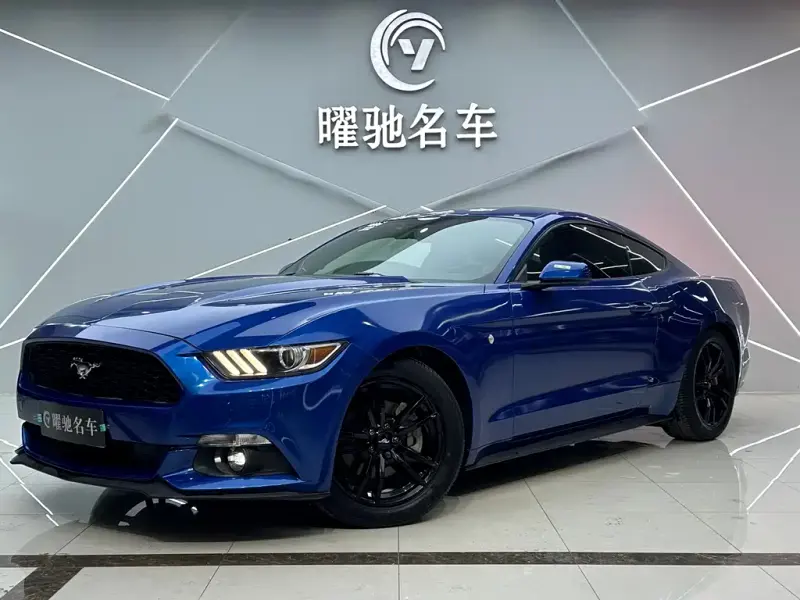 Ford Mustang, 2020 — фото 1