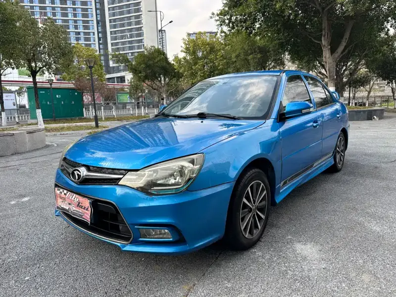 Soueast V3 Lingyue, 2015