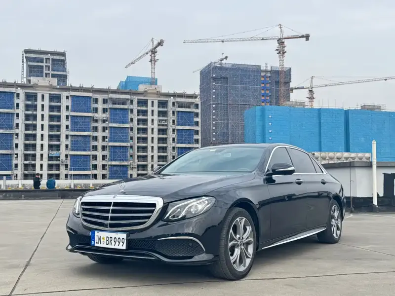 Mercedes-Benz E-Class, 2020 — фото 1