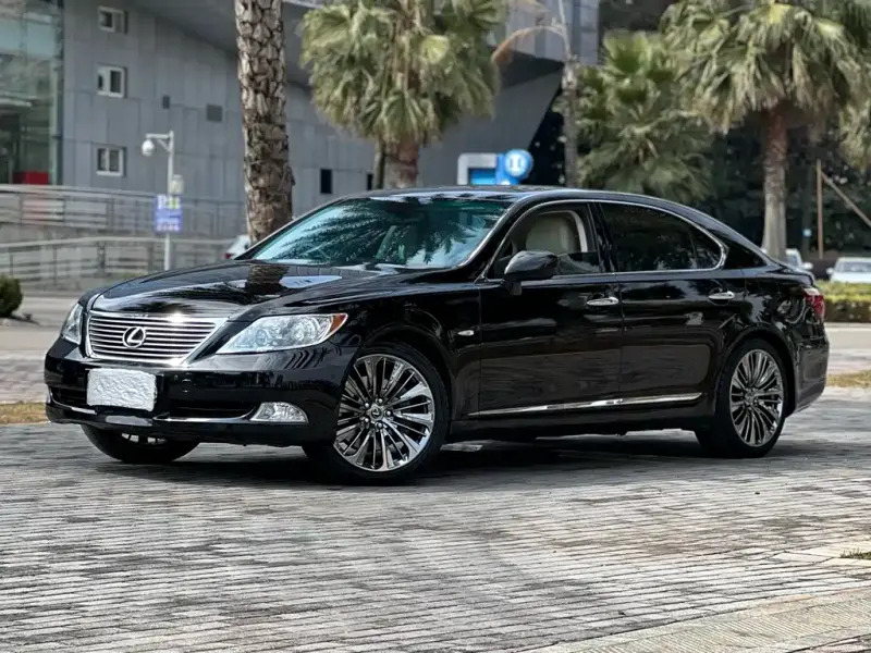 Lexus LS, 2007