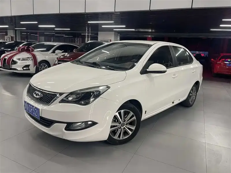 Chery Arrizo 3, 2015