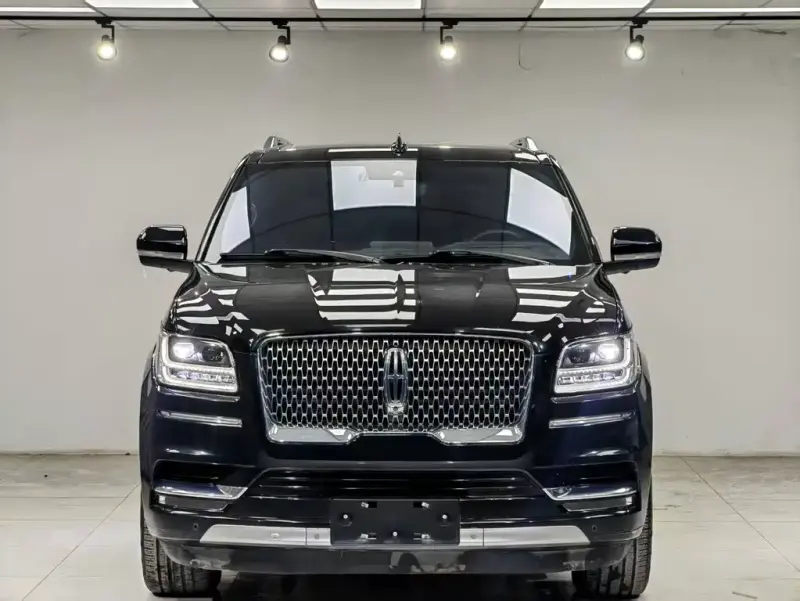 Lincoln Navigator, 2019 — фото 1