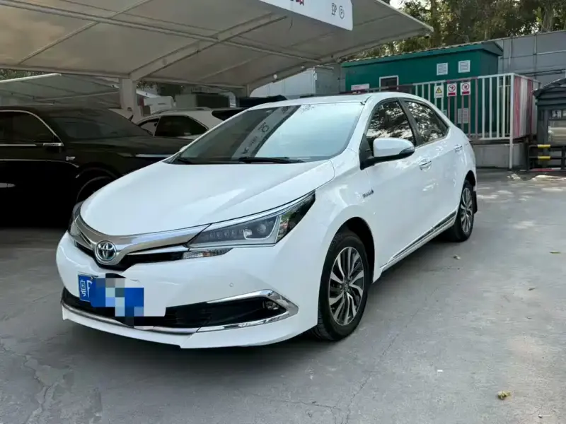 Toyota Corolla, 2017 — фото 1