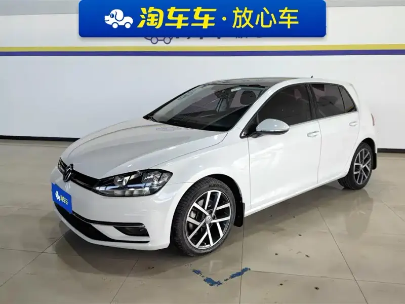 Volkswagen Golf, 2020