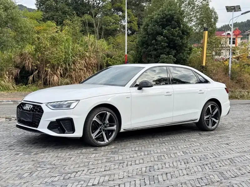 Audi A4L, 2025