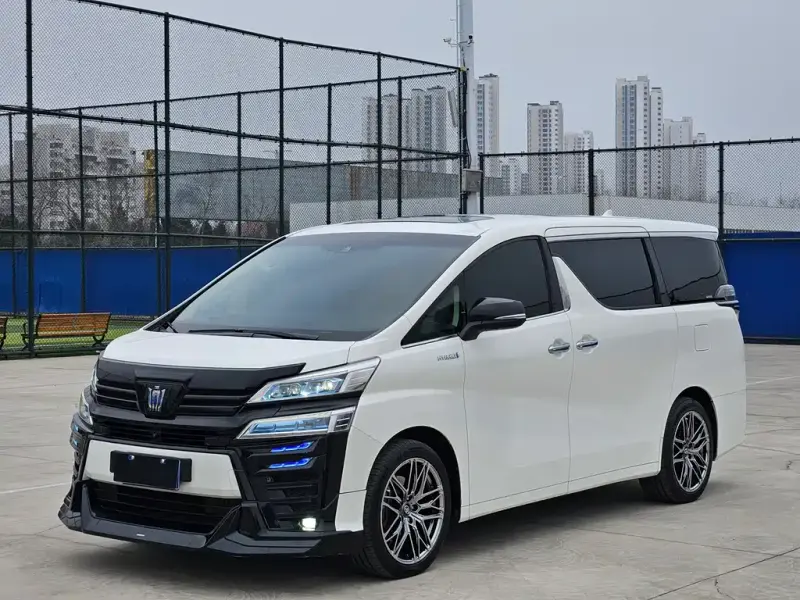 Toyota Vellfire, 2022
