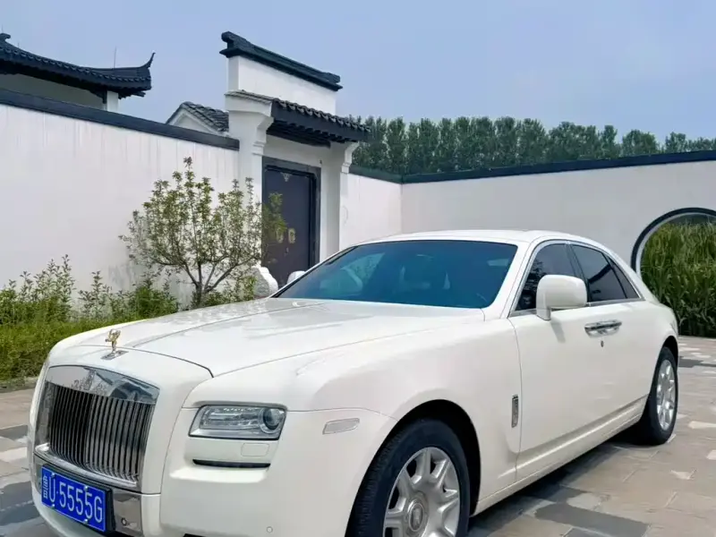 Rolls-Royce Ghost, 2011
