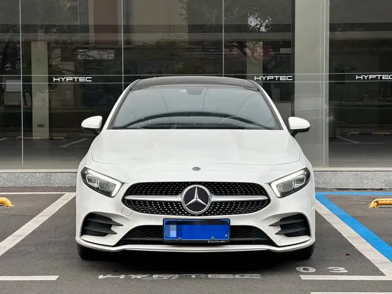 Mercedes-Benz A-Class, 2022 — фото 1