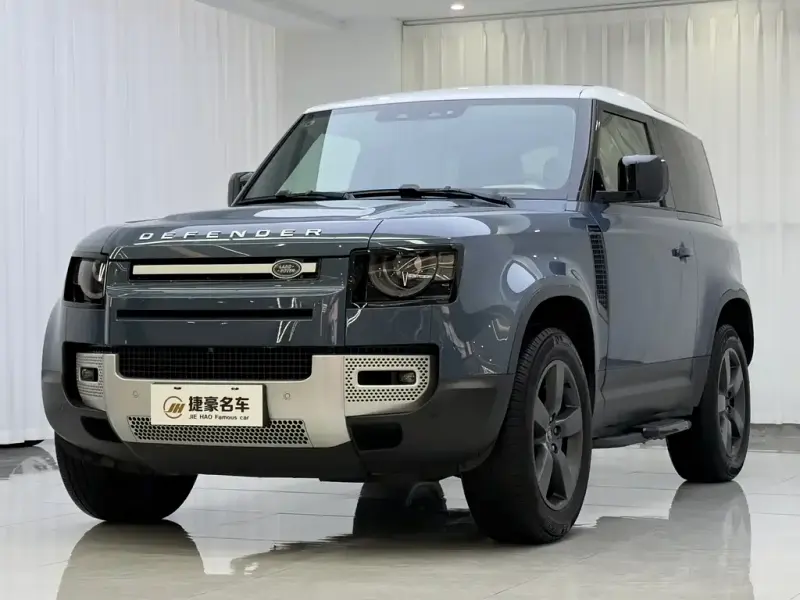 Land Rover Defender, 2024