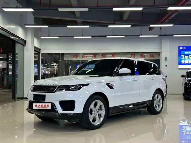 Land Rover Sport PHEV, 2019 — фото 1