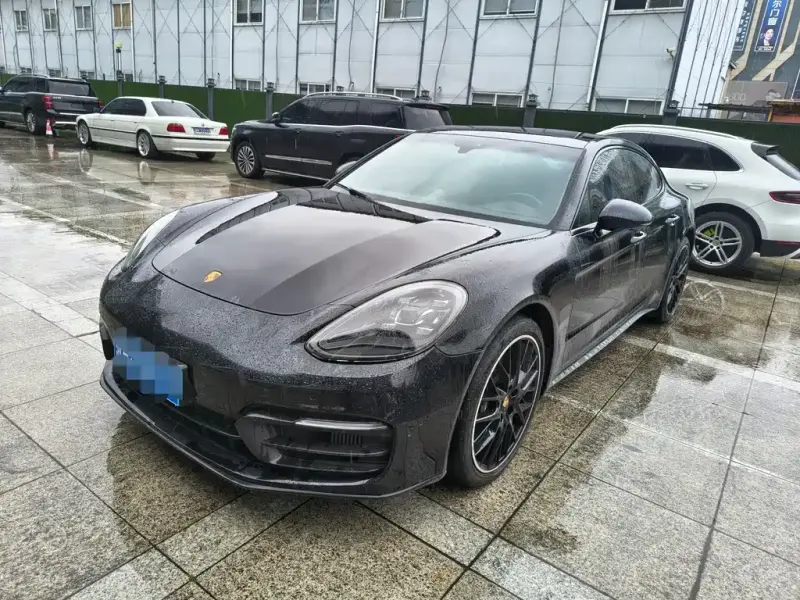 Porsche Panamera, 2024