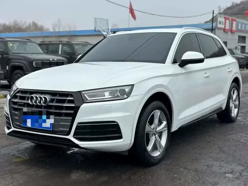 Audi Q5L, 2019