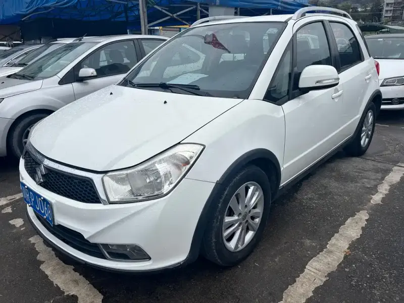 Suzuki SX4, 2015