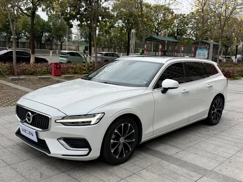 Volvo V60, 2020