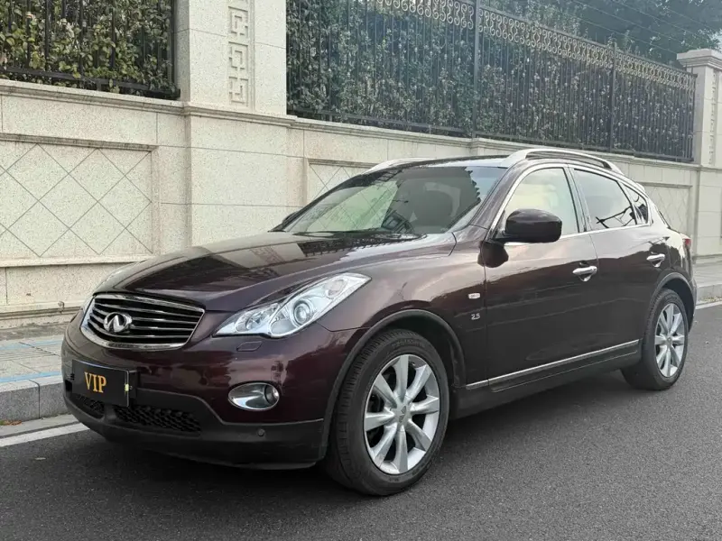 Infiniti QX50 (Import), 2014