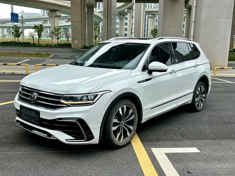 Volkswagen Tiguan L, 2023