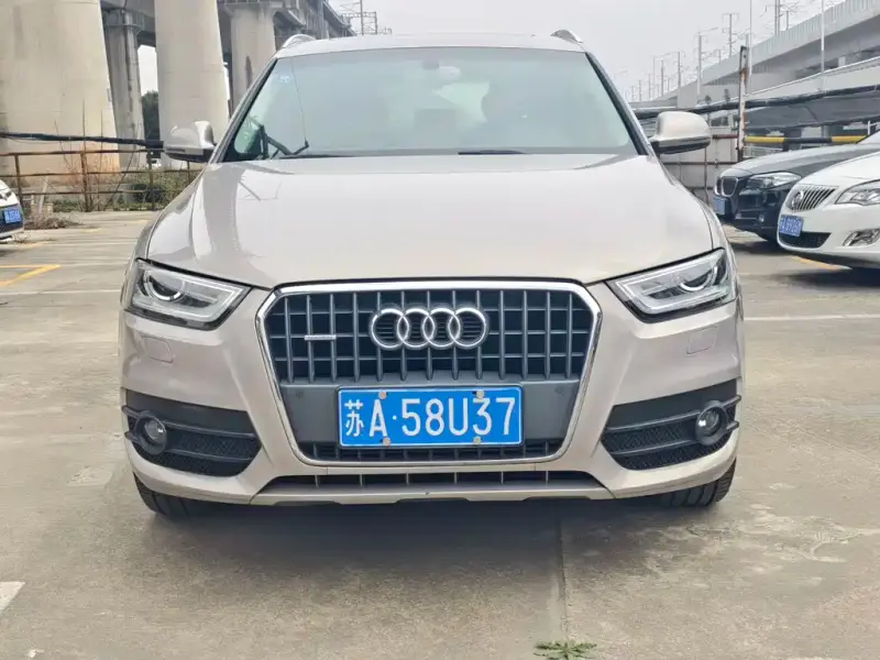 Audi Q3, 2015