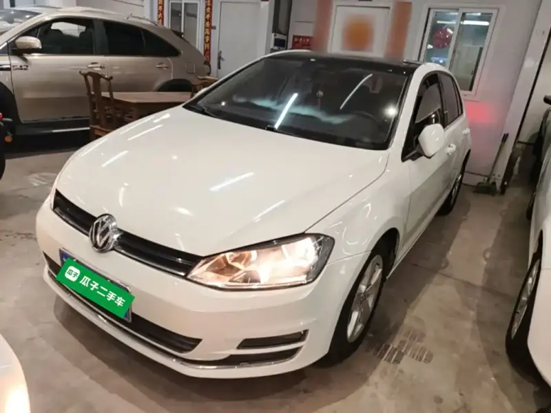 Volkswagen Golf, 2014