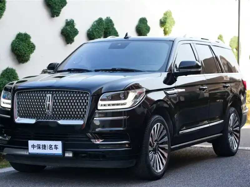 Lincoln Navigator, 2020 — фото 1