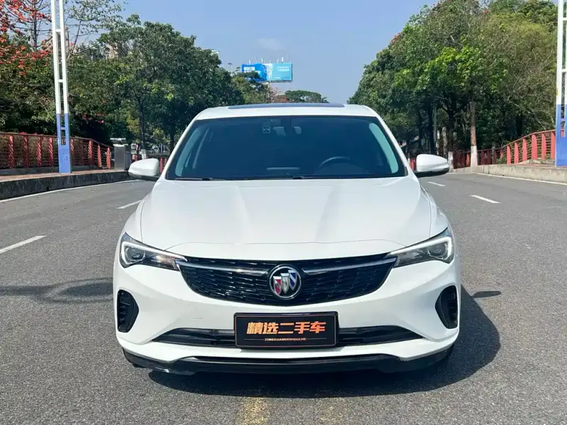 Buick Verano, 2022