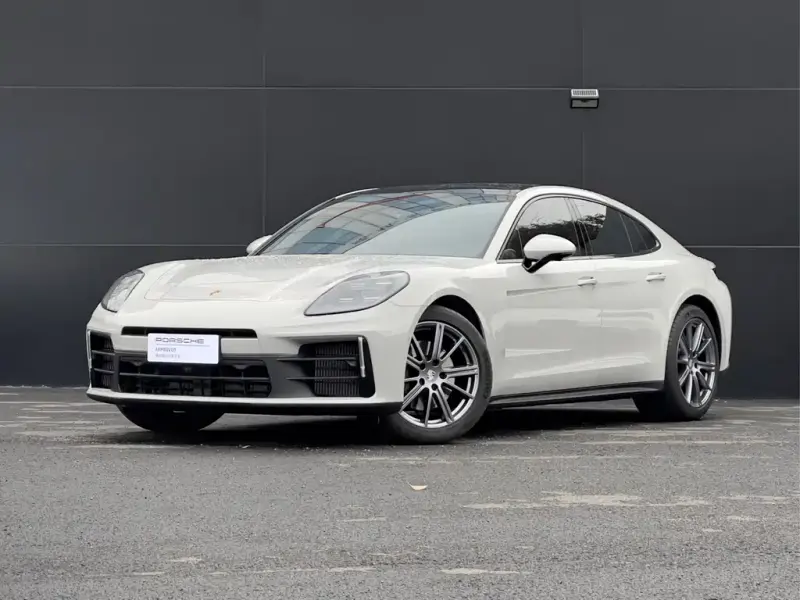 Porsche Panamera, 2026