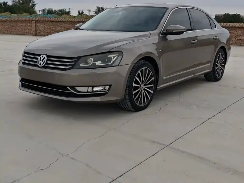 Volkswagen Passat, 2015